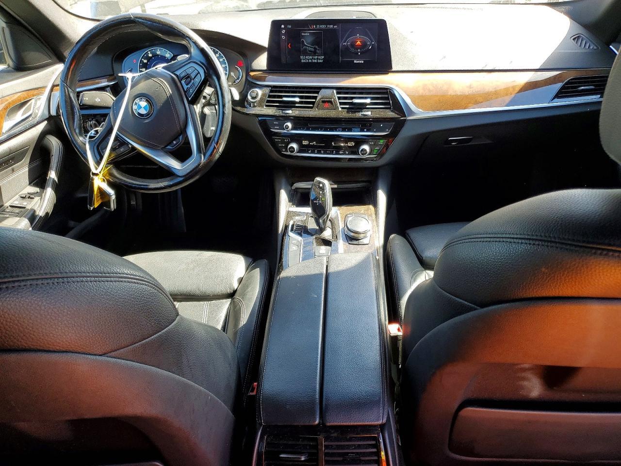 2018 BMW Seria 5 530e - zdjęcie 8