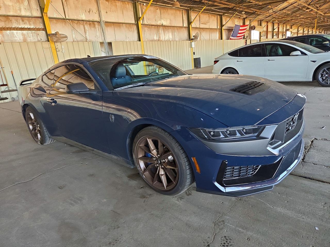 2026 Ford Mustang Dark Horse - zdjęcie 4