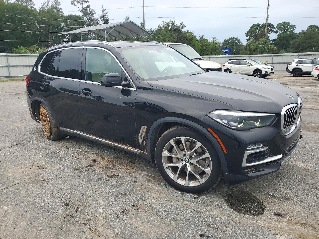 2019 BMW X5 xDrive40I - zdjęcie 4
