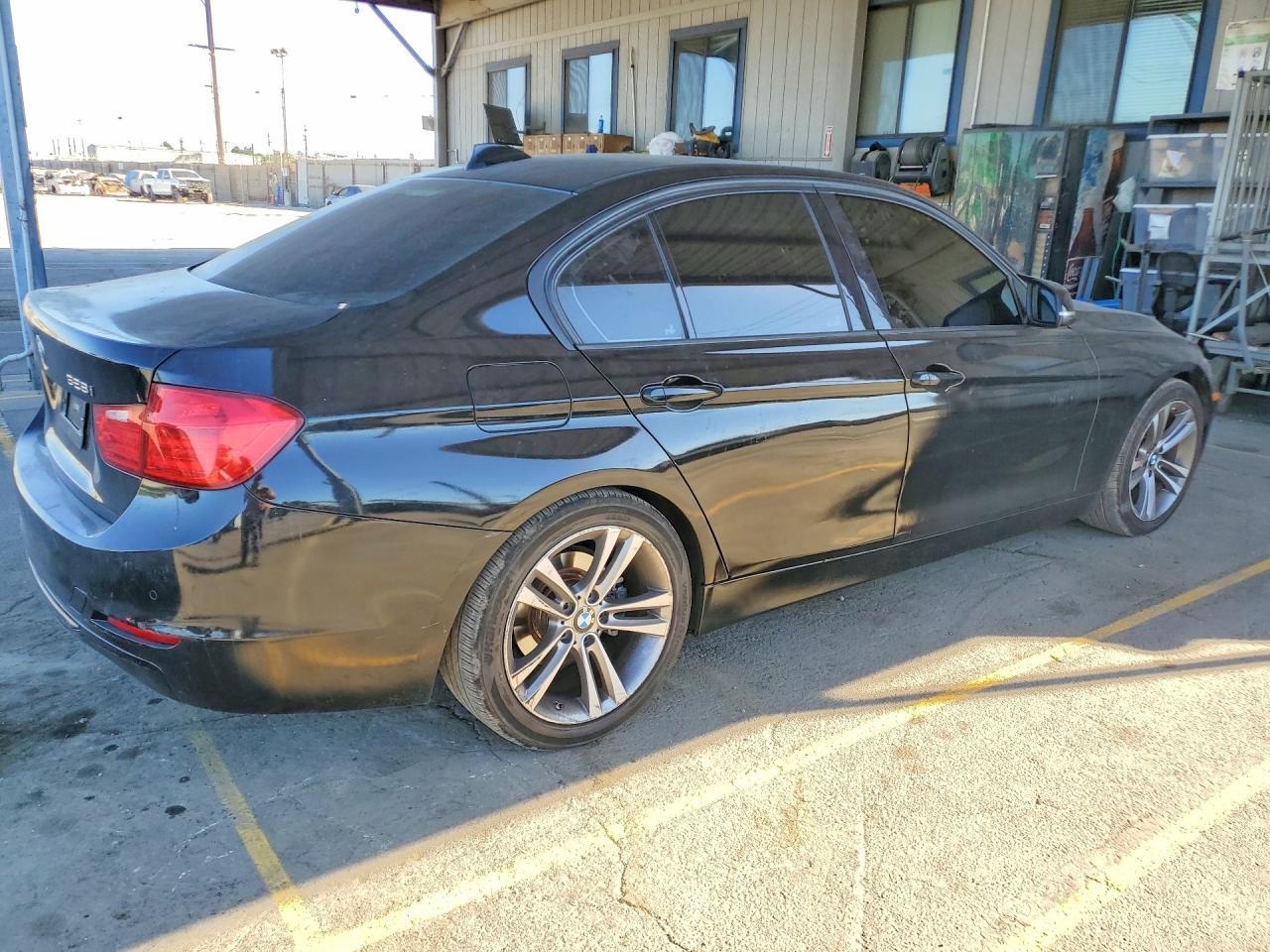 2014 BMW 328 I Sulev - zdjęcie 3