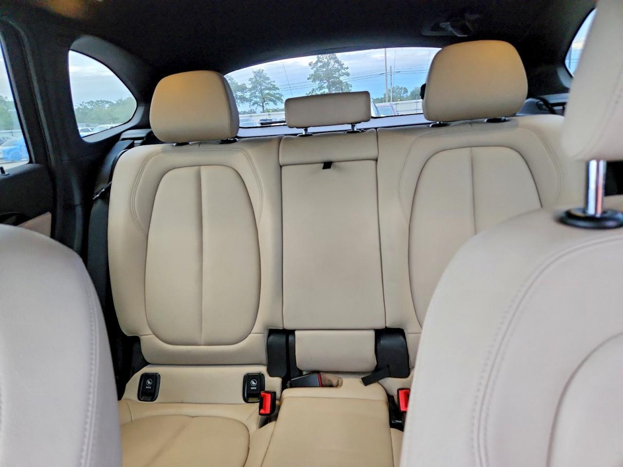 2019 BMW X1 xDrive28I - zdjęcie 10