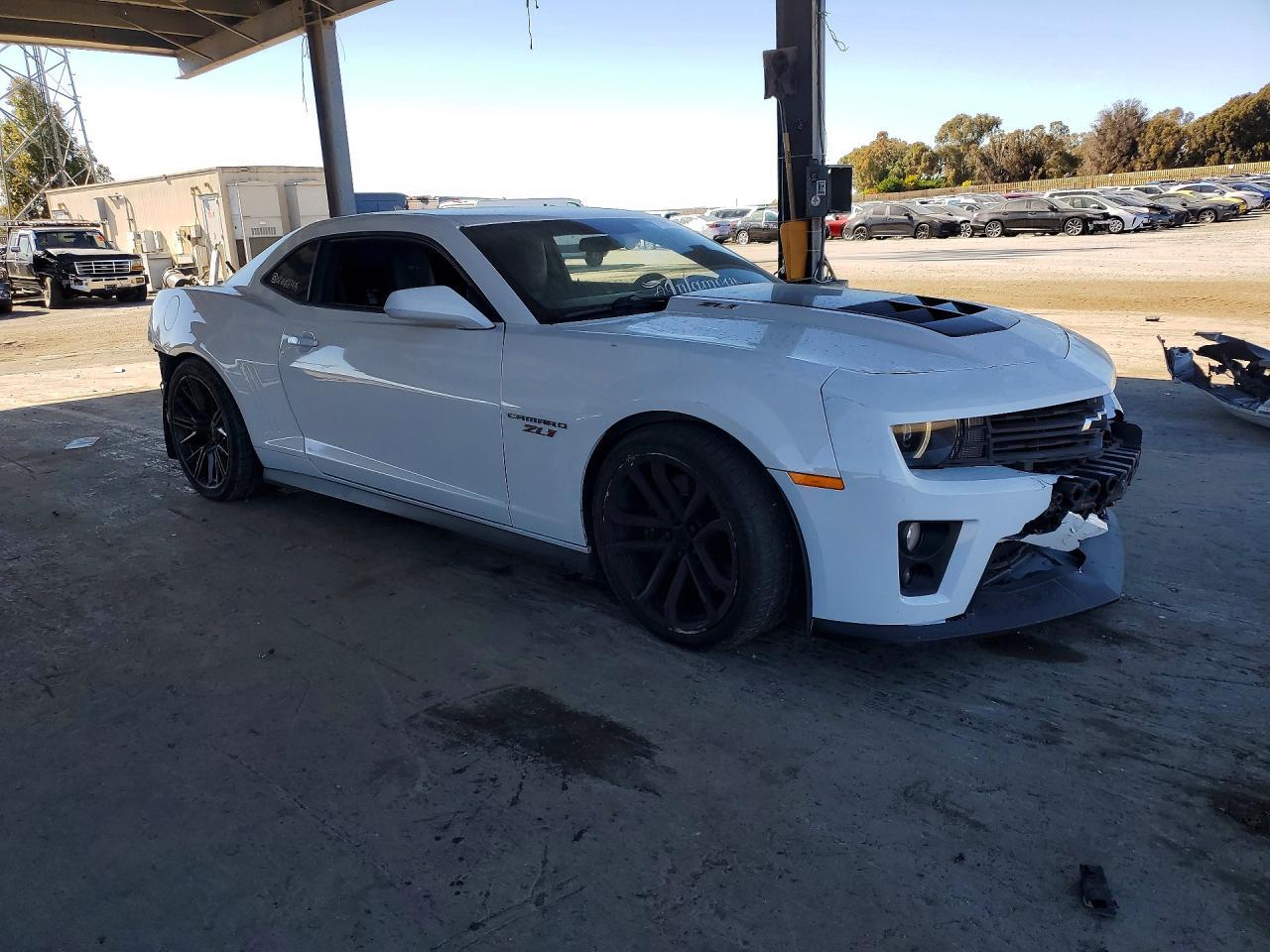 2013 Chevrolet Camaro Zl1 - zdjęcie 4