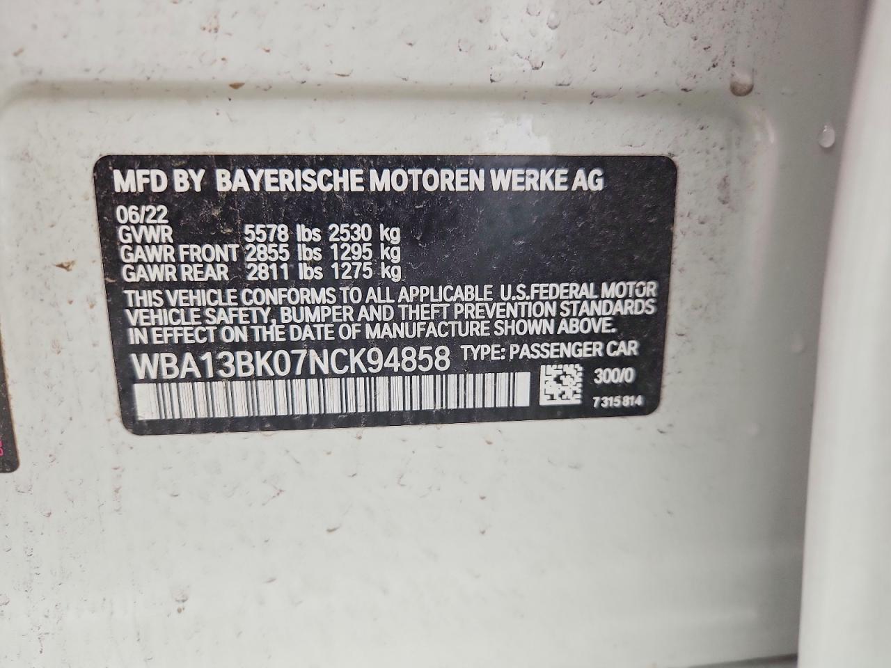2022 BMW Seria 5 M550i - zdjęcie 13