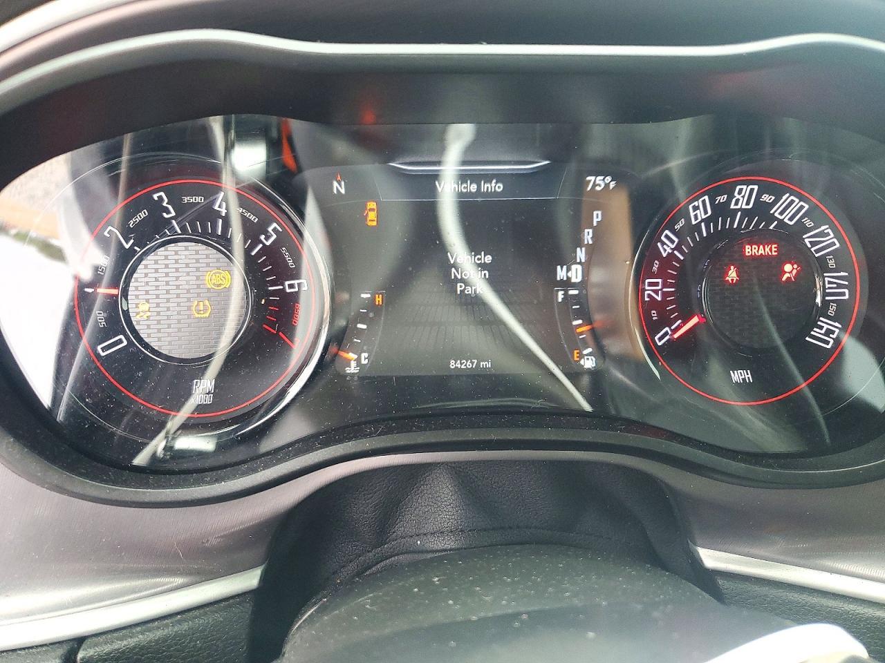 2022 Dodge Challenger Sxt - zdjęcie 9