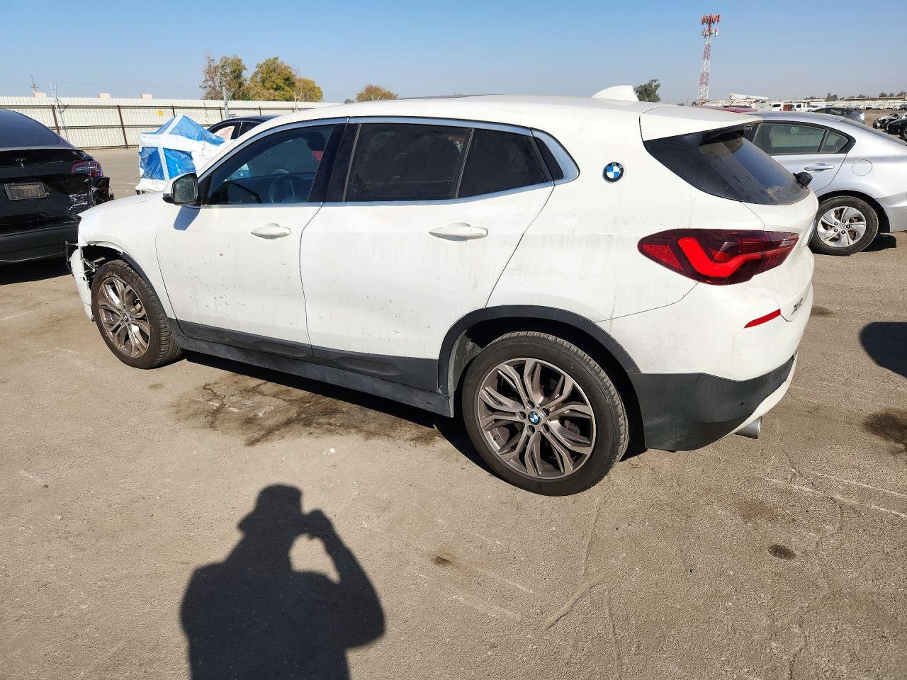 2021 BMW X2 xDrive28I - zdjęcie 2