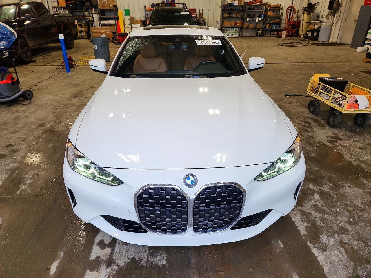 2022 BMW Seria 4 Coupe 430i - zdjęcie 5