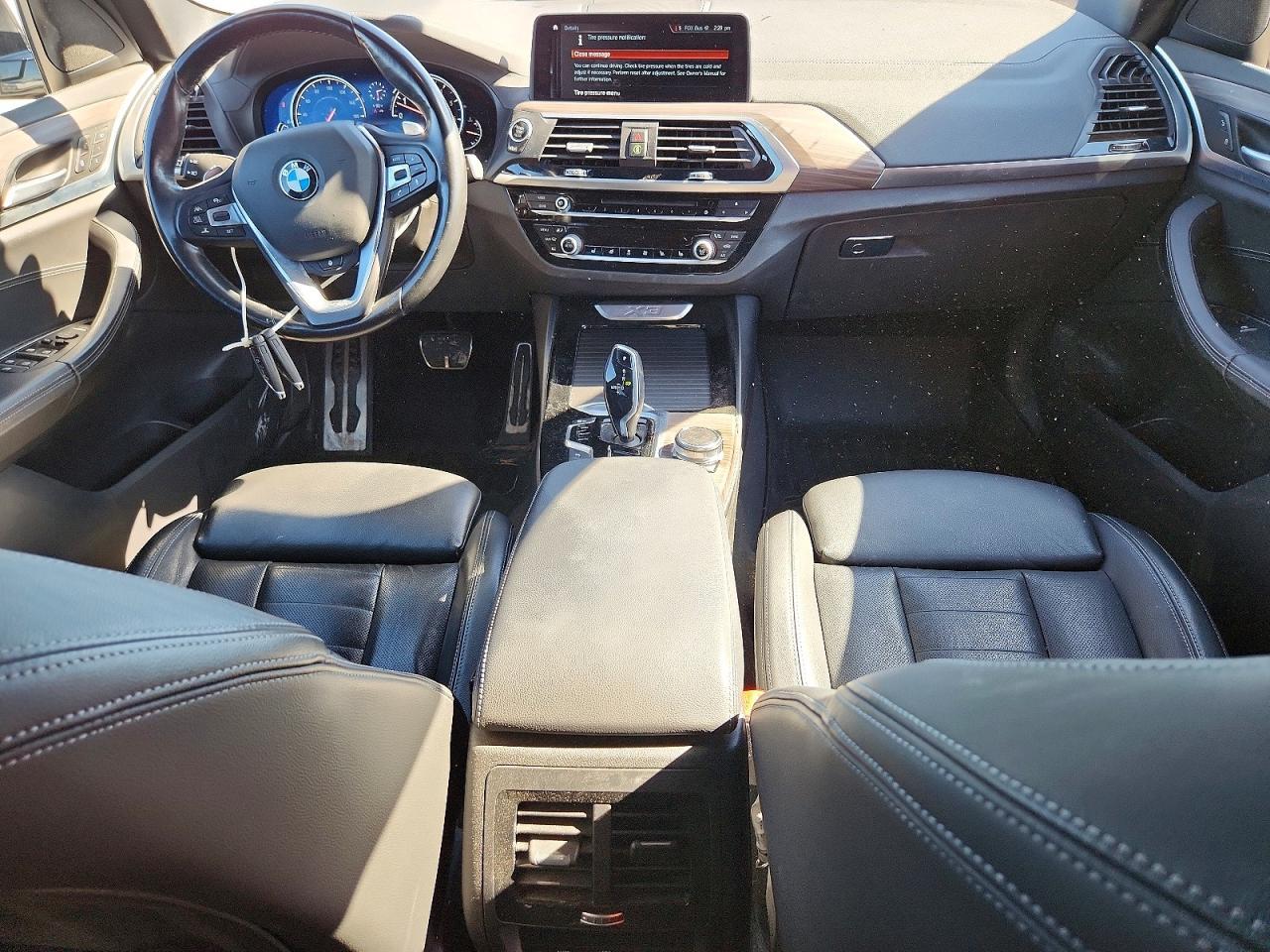 2018 BMW X3 xDrive30I - zdjęcie 8