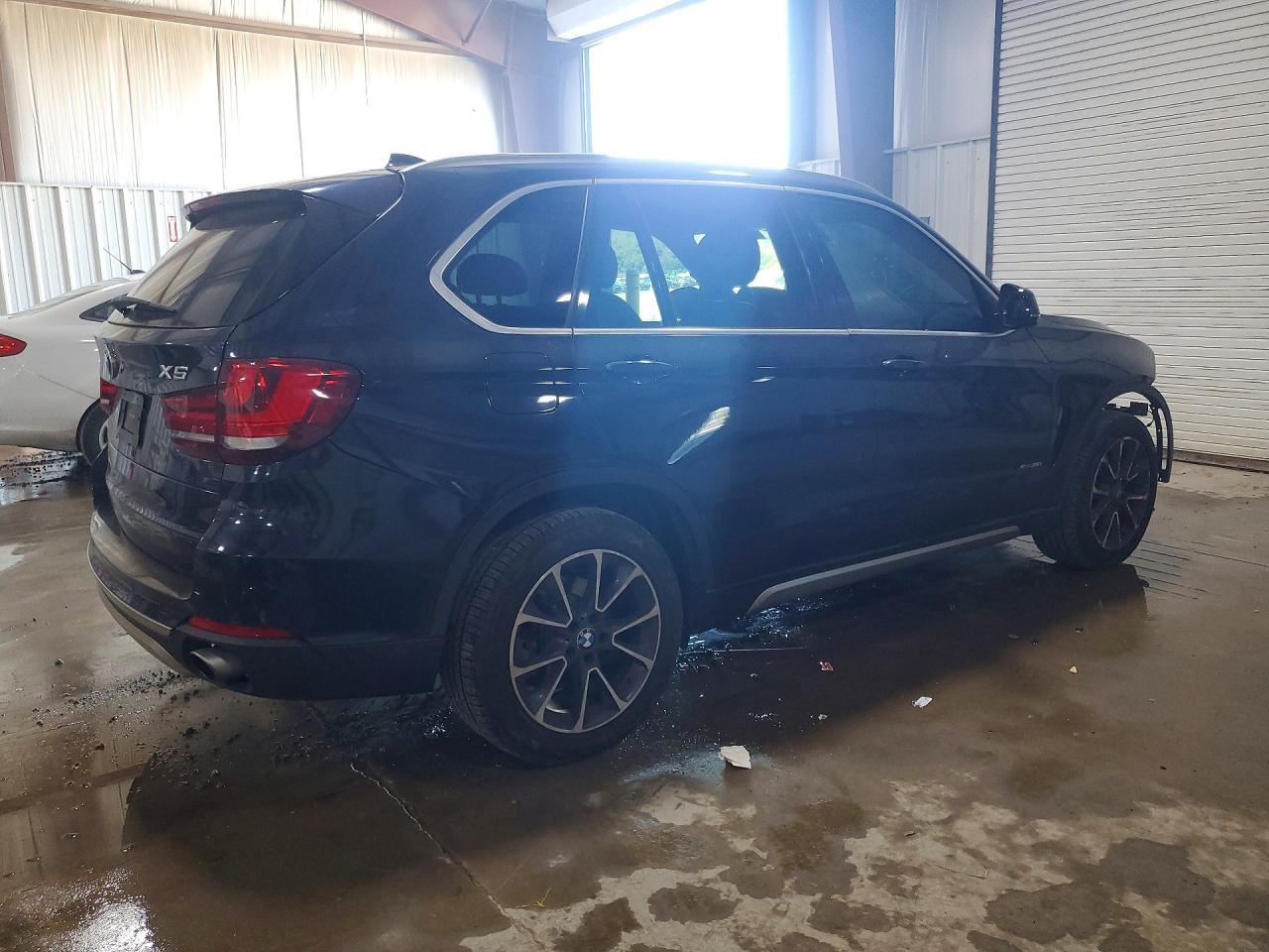 2017 BMW X5 xDrive35I - zdjęcie 3
