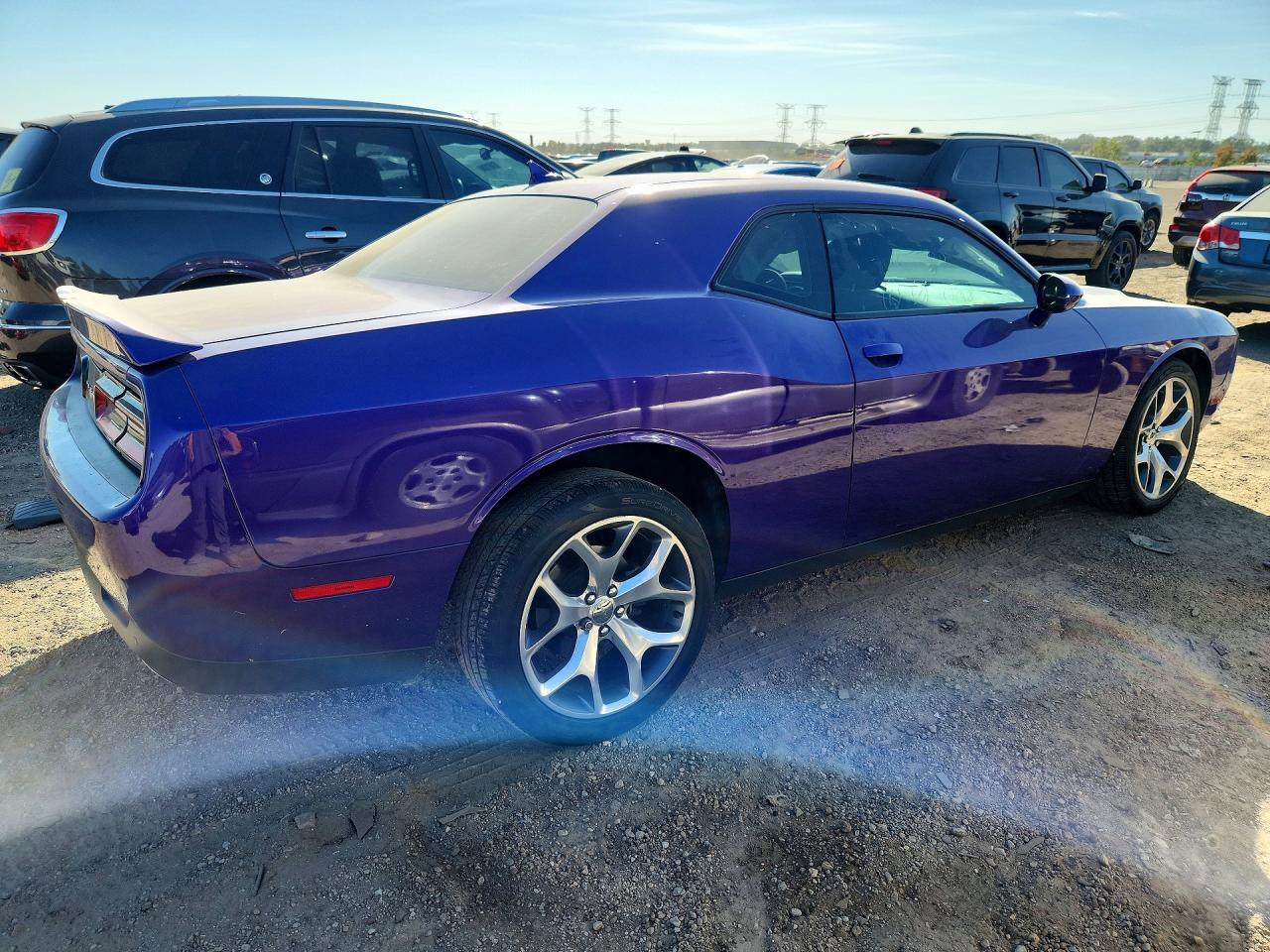 2016 Dodge Challenger Sxt - zdjęcie 3
