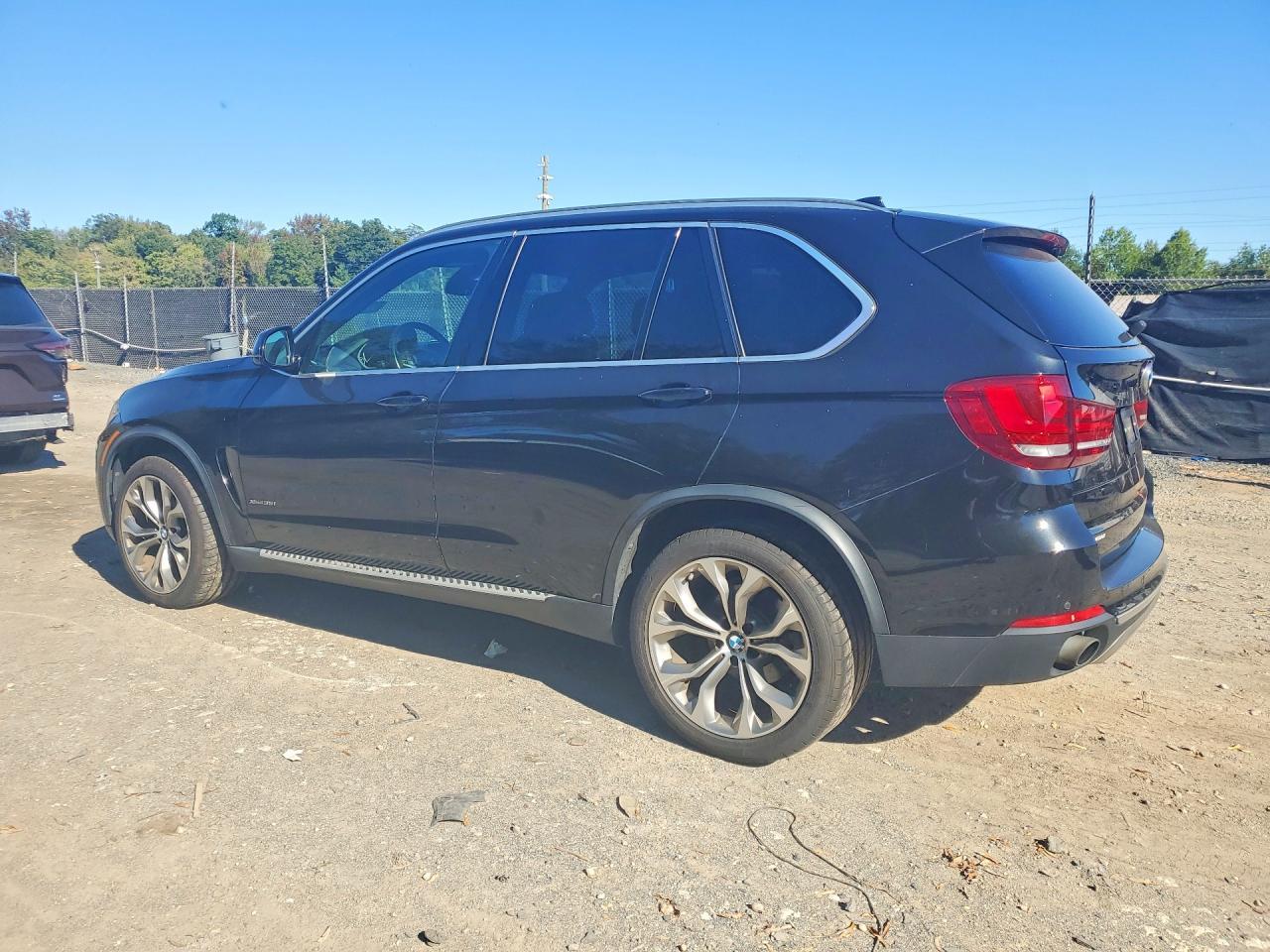 2017 BMW X5 xDrive35I - zdjęcie 2