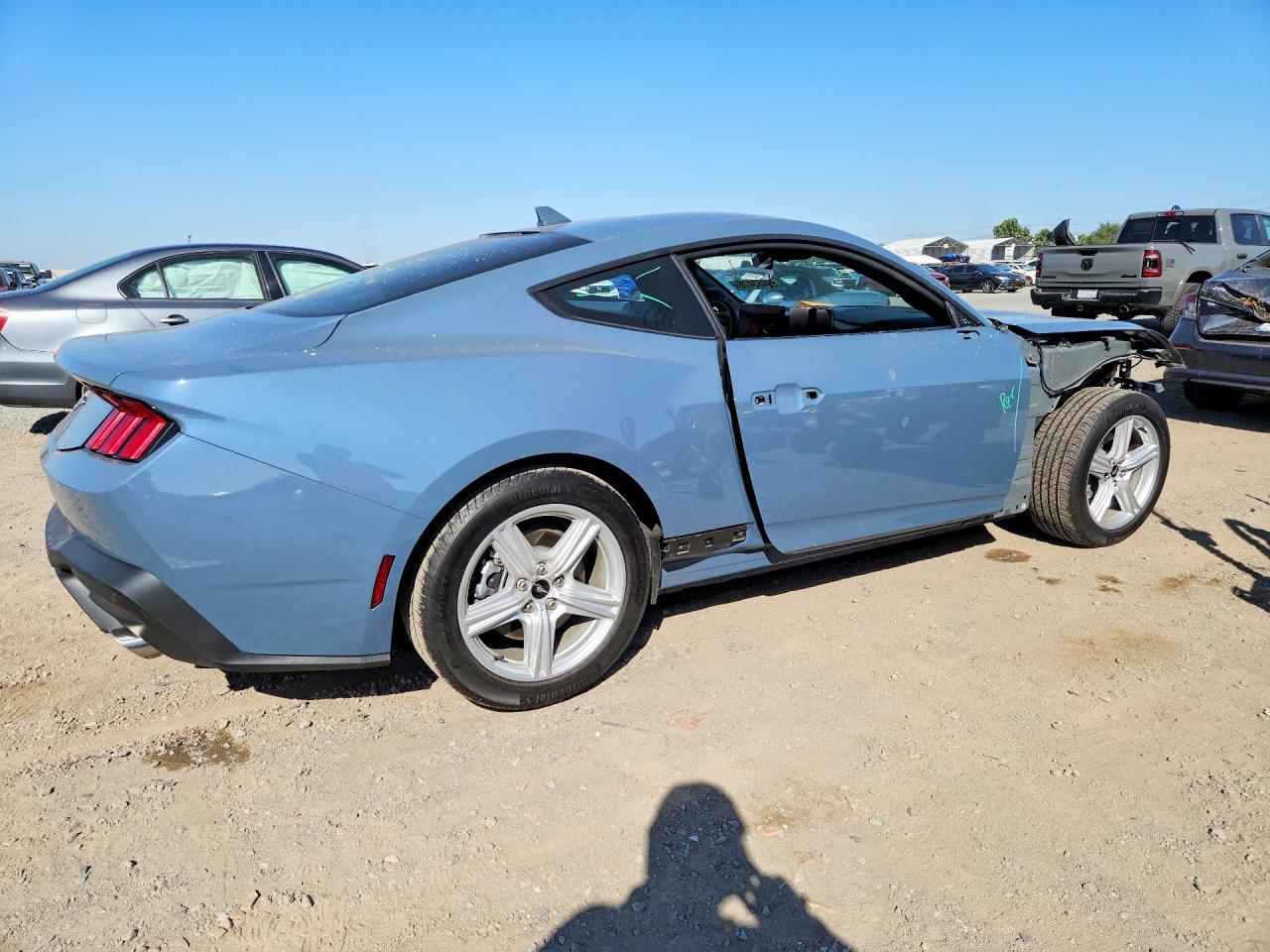 2026 Ford Mustang - zdjęcie 3