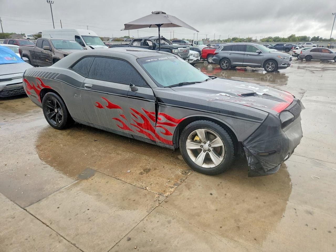 2017 Dodge Challenger - zdjęcie 4