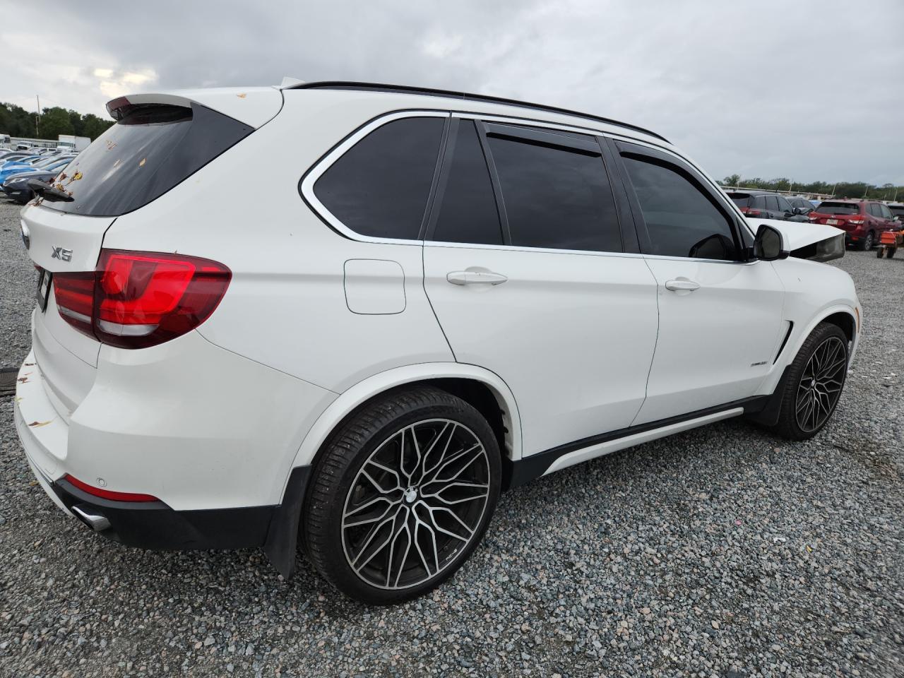 2015 BMW X5 Sdrive35I - zdjęcie 3