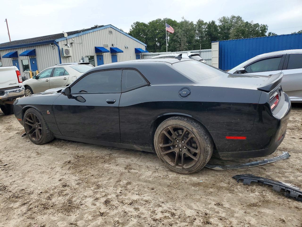 2021 Dodge Challenger R/T Scat Pack - zdjęcie 2