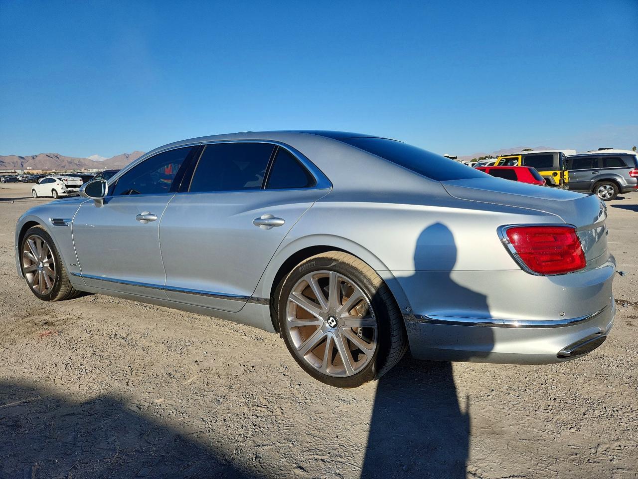 2020 Bentley Flying Spur - zdjęcie 2