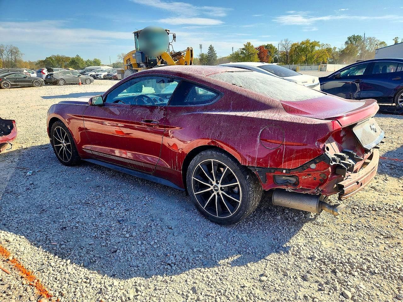 2015 Ford Mustang - zdjęcie 2