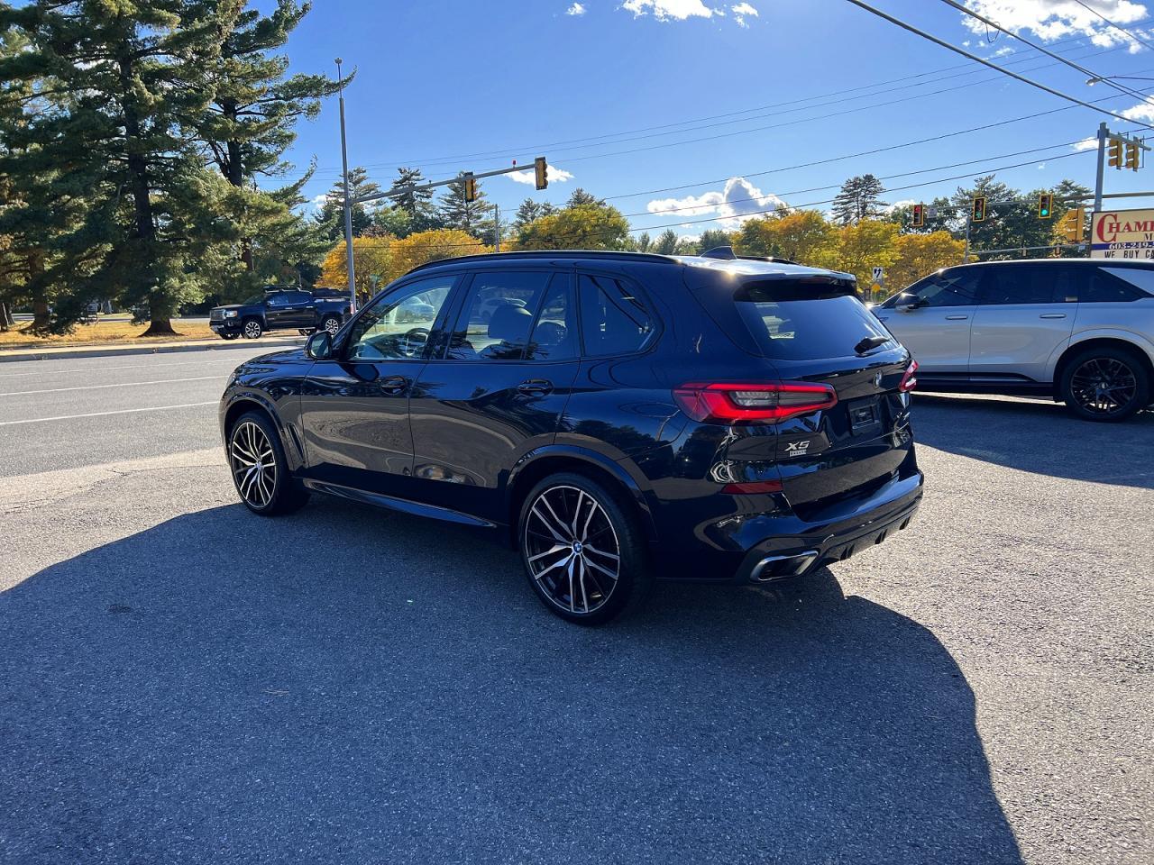 2019 BMW X5 xDrive50I - zdjęcie 3
