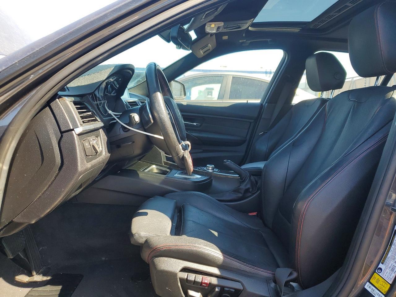 2013 BMW 328 I - zdjęcie 7