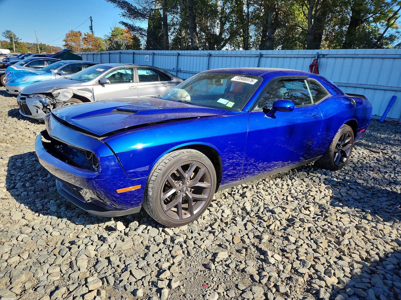 2021 Dodge Challenger Sxt - zdjęcie główne