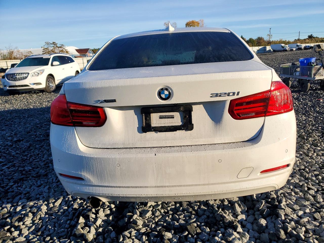 2017 BMW Seria 3 320i - zdjęcie 6