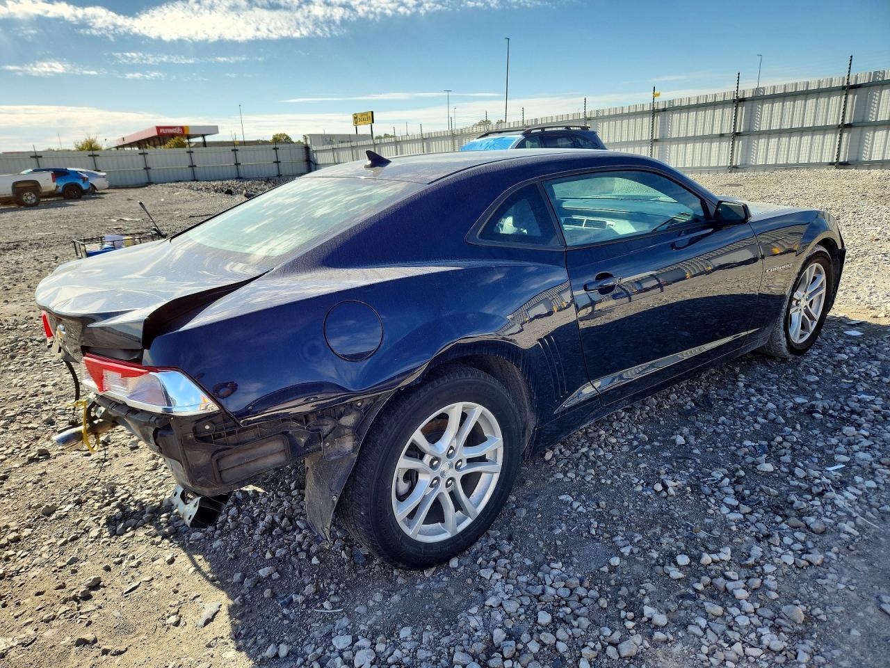 2015 Chevrolet Camaro Ls - zdjęcie 3