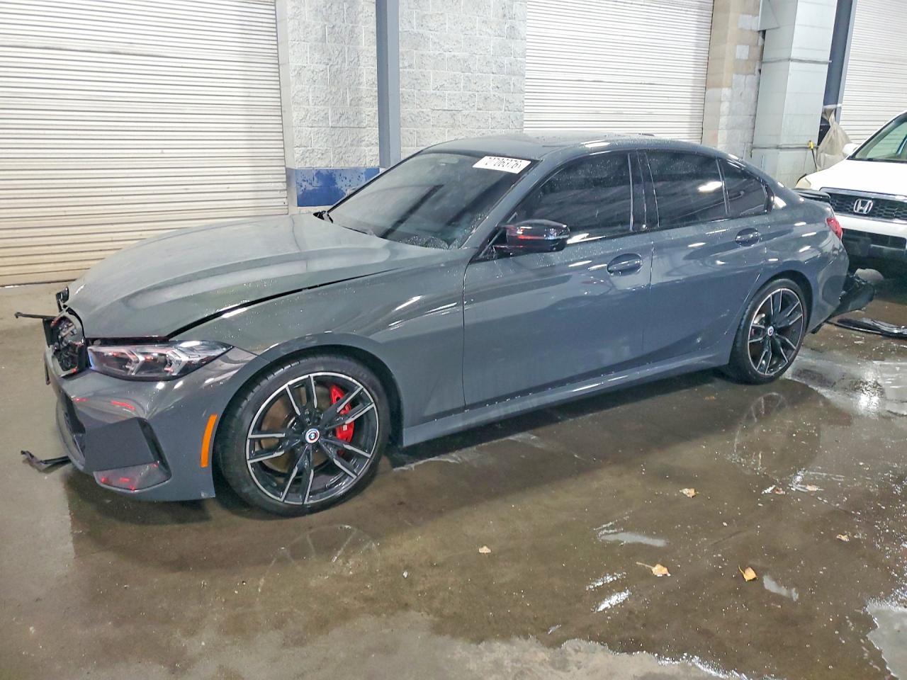 2023 BMW Seria 3 340i - zdjęcie główne