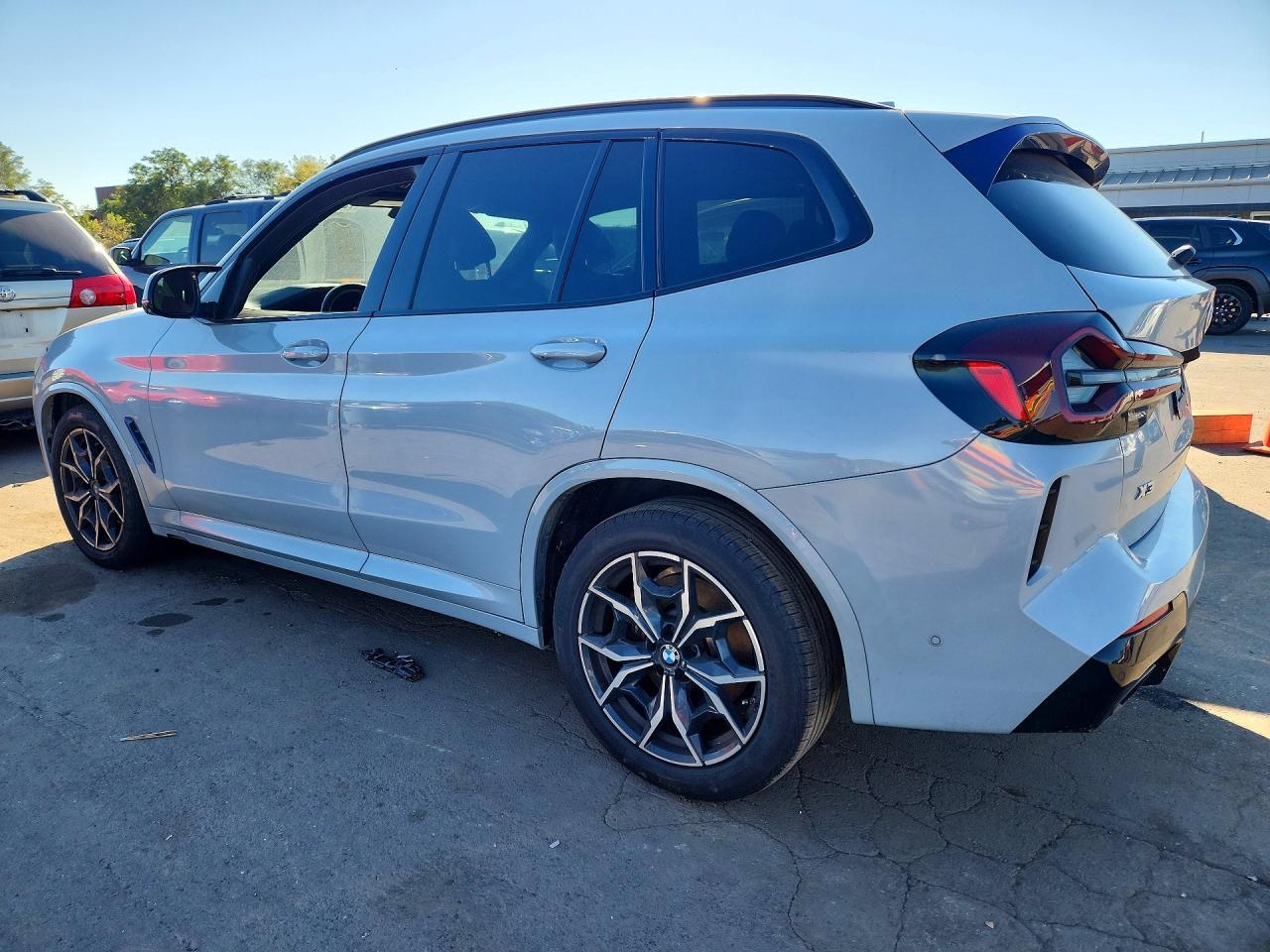 2022 BMW X3 M40I - zdjęcie 2