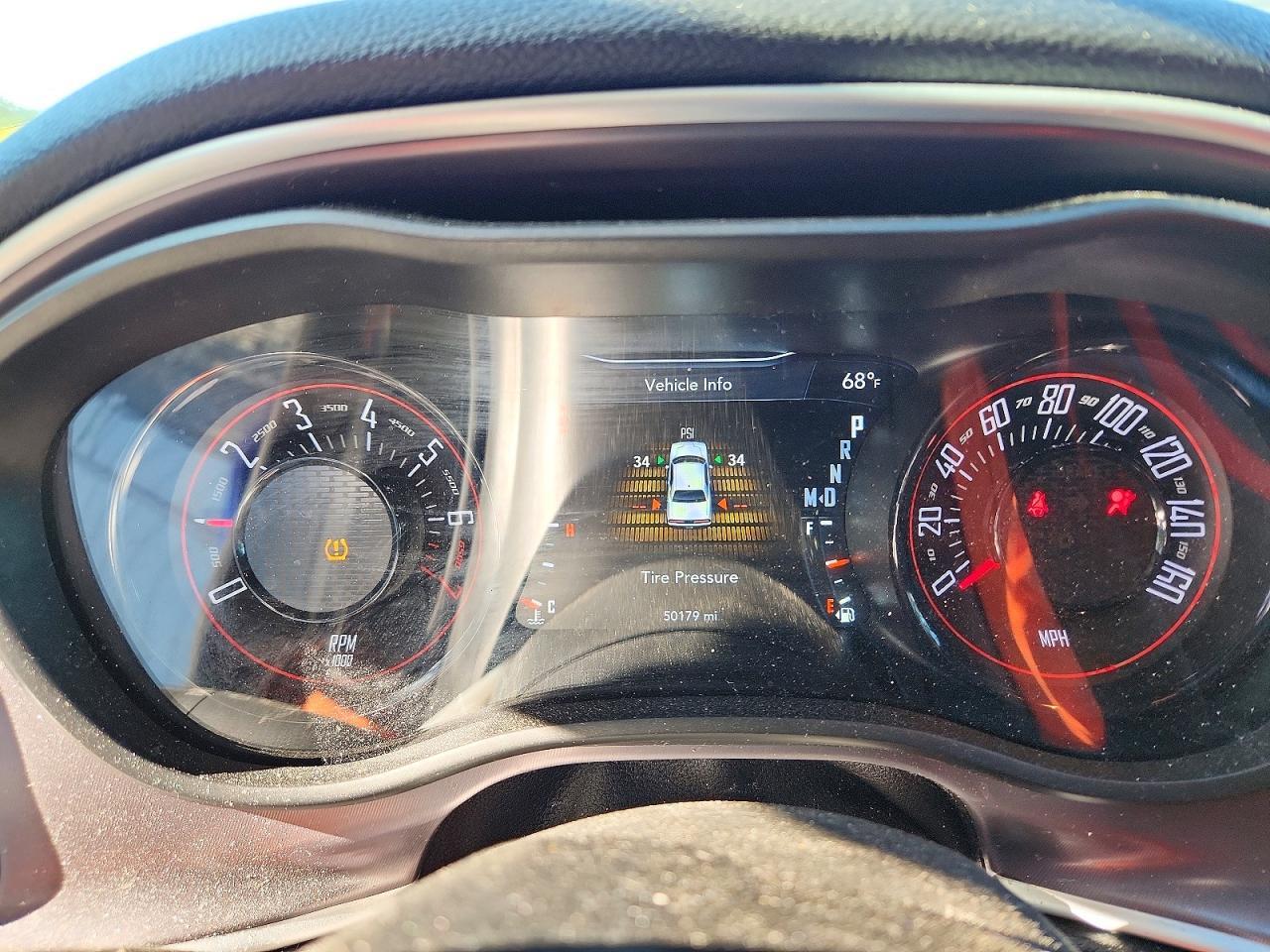 2021 Dodge Challenger Sxt - zdjęcie 9