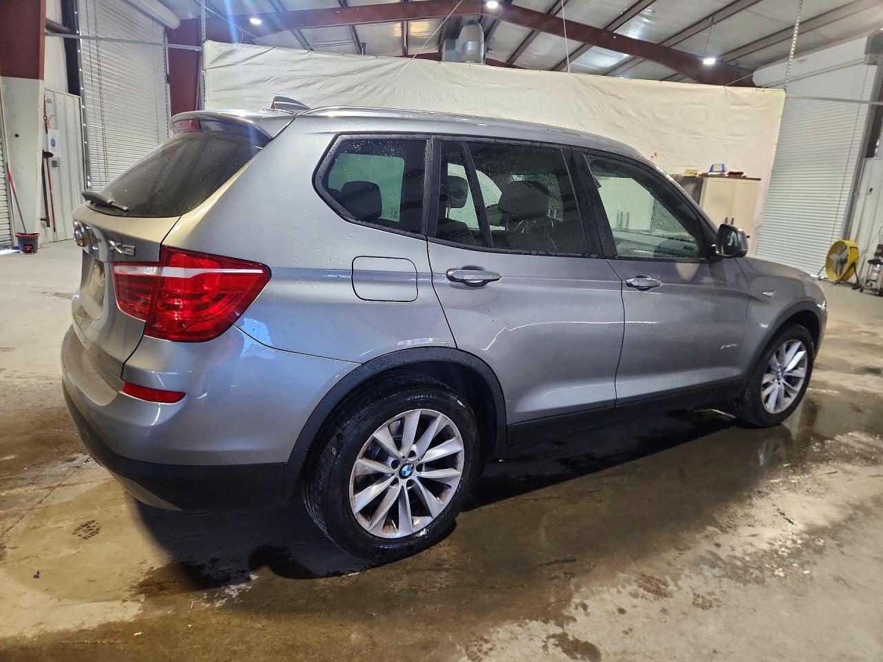 2017 BMW X3 xDrive28I - zdjęcie 3
