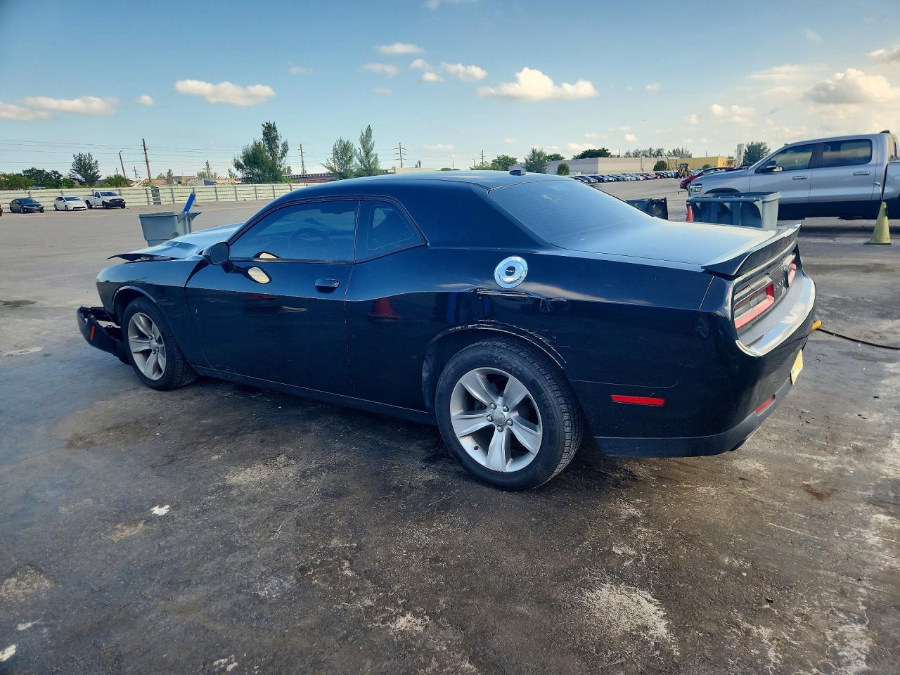 2018 Dodge Challenger Sxt - zdjęcie 2