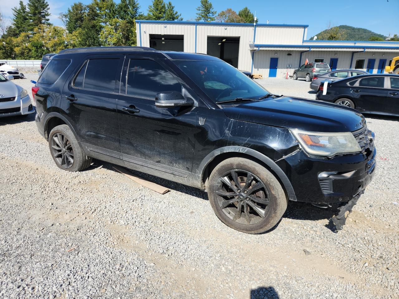 2018 Ford Explorer Xlt - zdjęcie 4