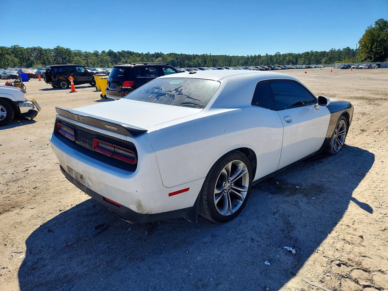 2020 Dodge Challenger R/T - zdjęcie 3