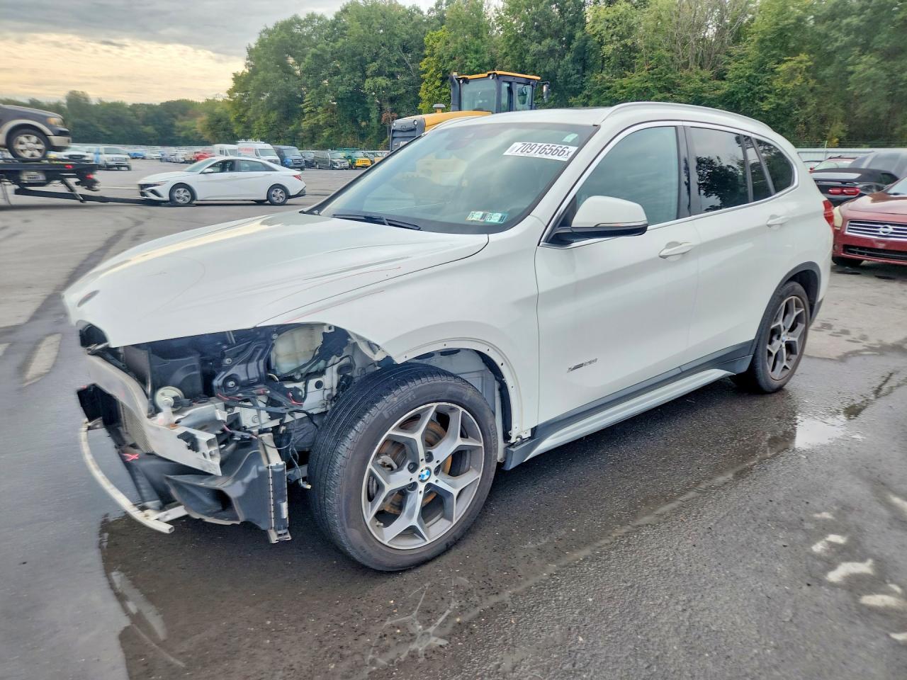 2017 BMW X1 xDrive28I - zdjęcie główne