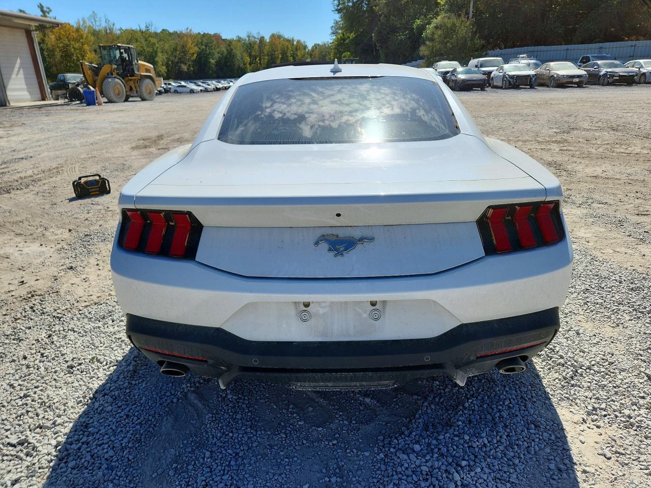2024 Ford Mustang - zdjęcie 6