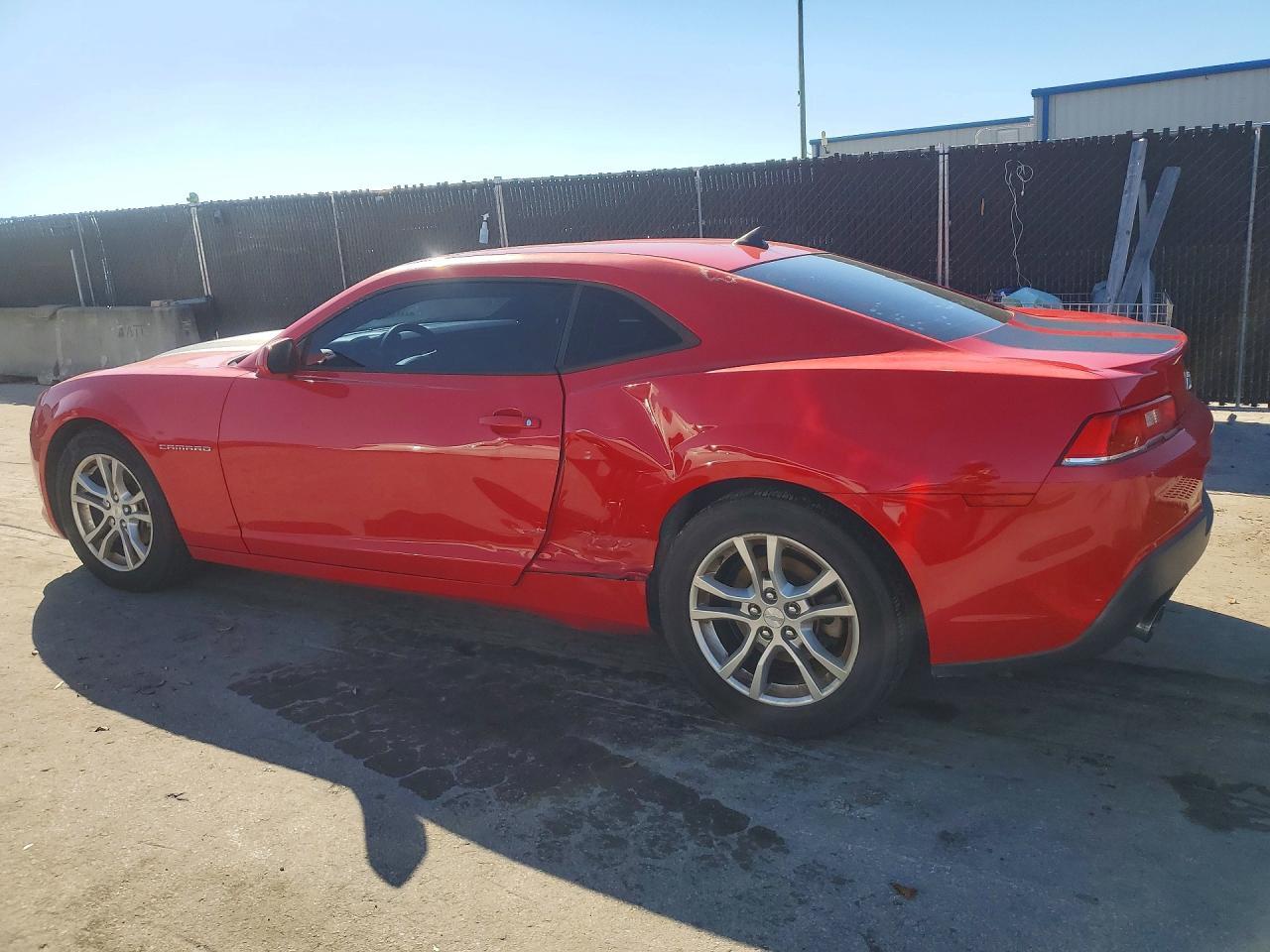 2015 Chevrolet Camaro Ls - zdjęcie 2