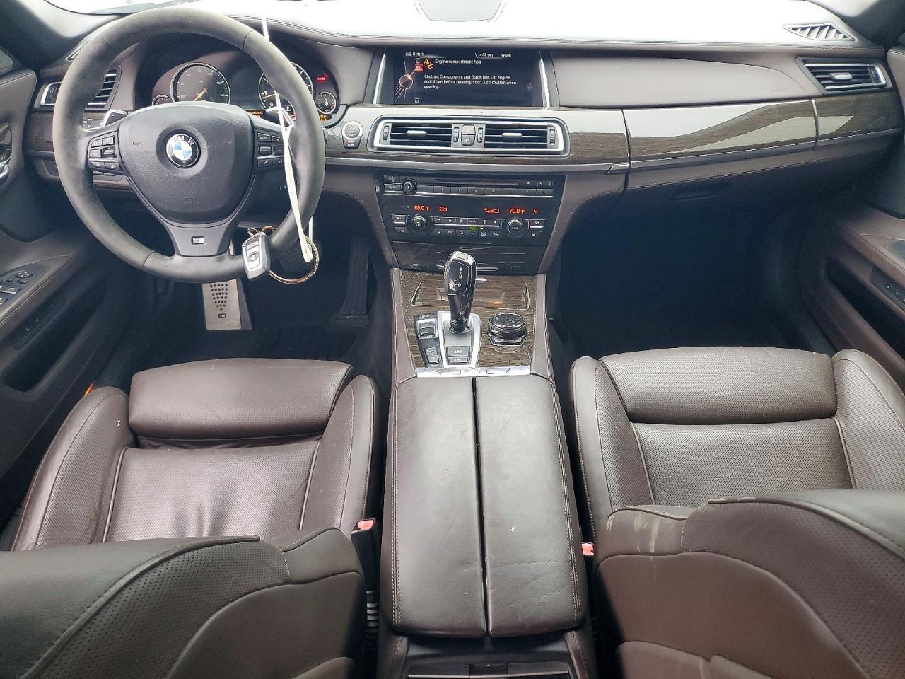 2015 BMW 750 Li - zdjęcie 8