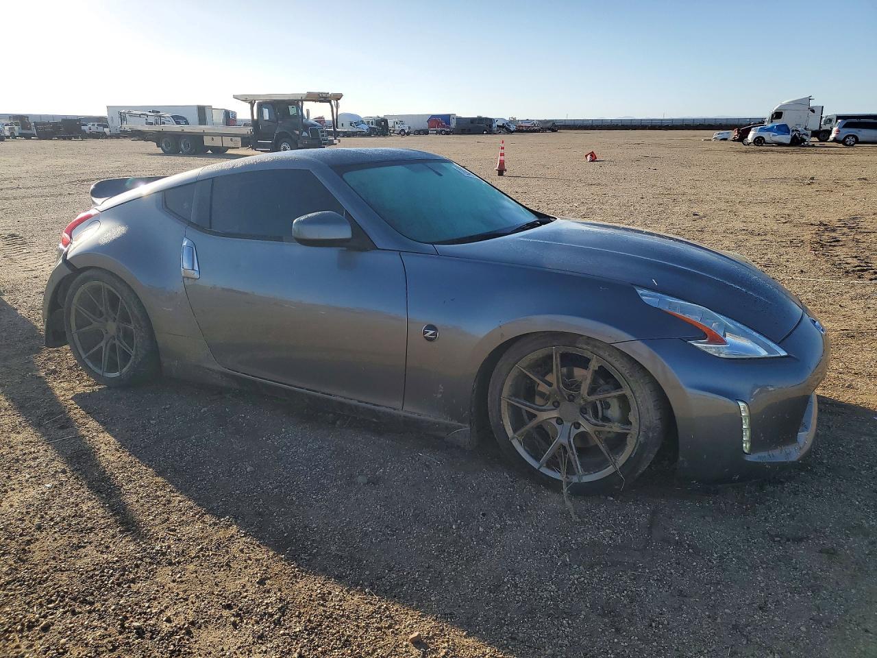 2017 Nissan 370Z Base - zdjęcie 4