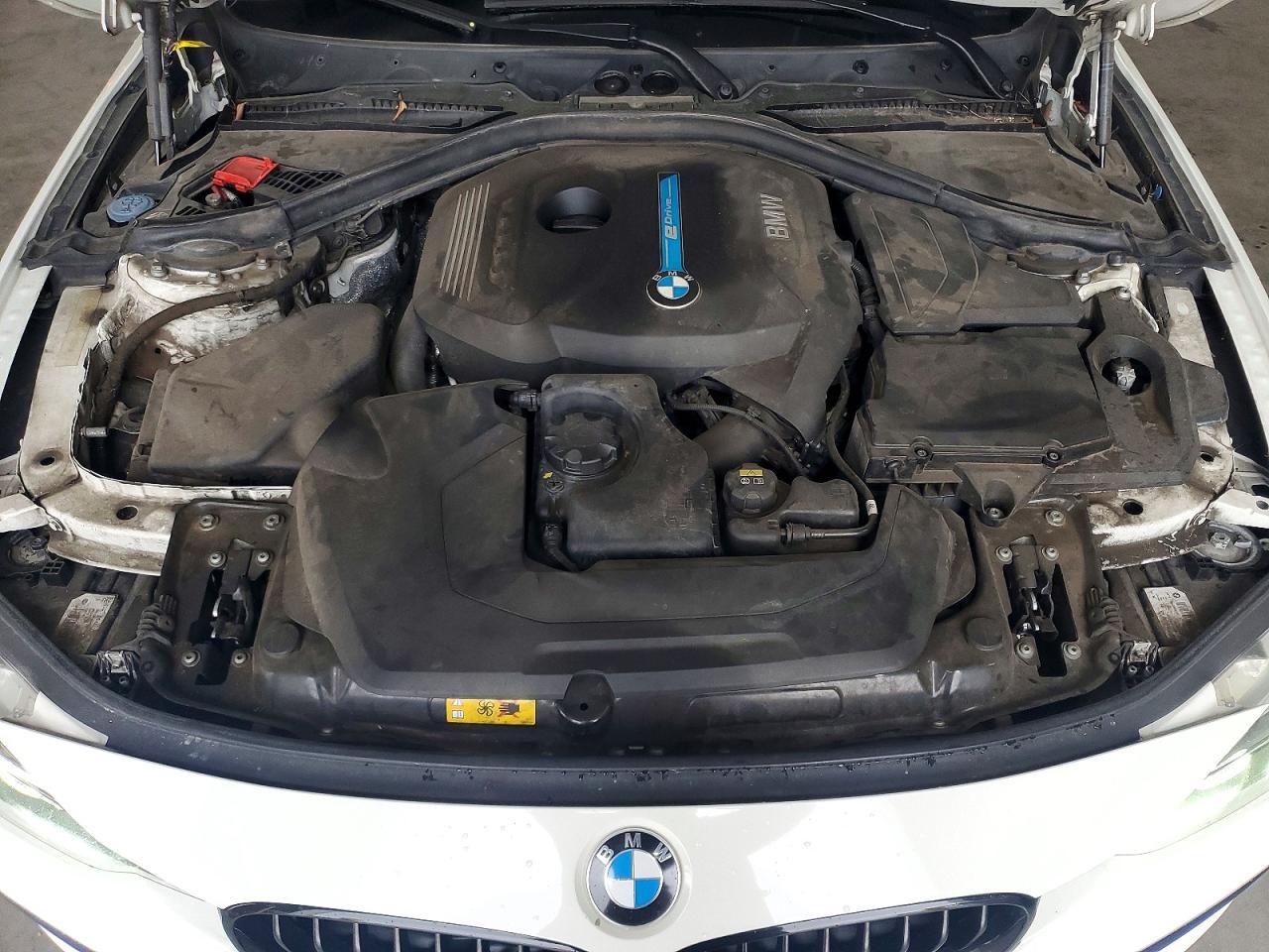 2018 BMW 330E - zdjęcie 11