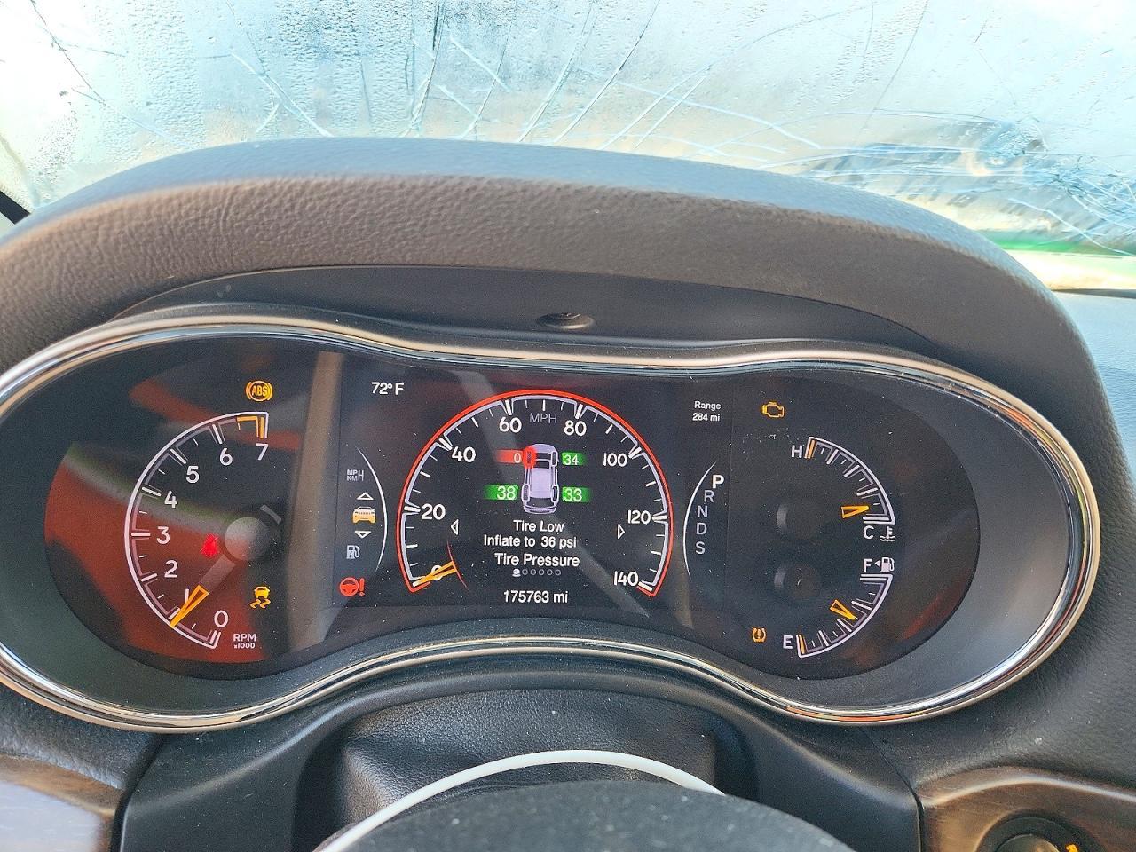2015 Jeep Grand Cherokee Limited - zdjęcie 9