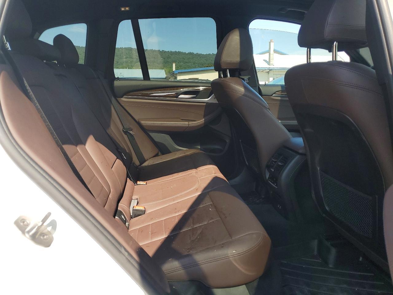 2020 BMW X3 xDrive30I - zdjęcie 11