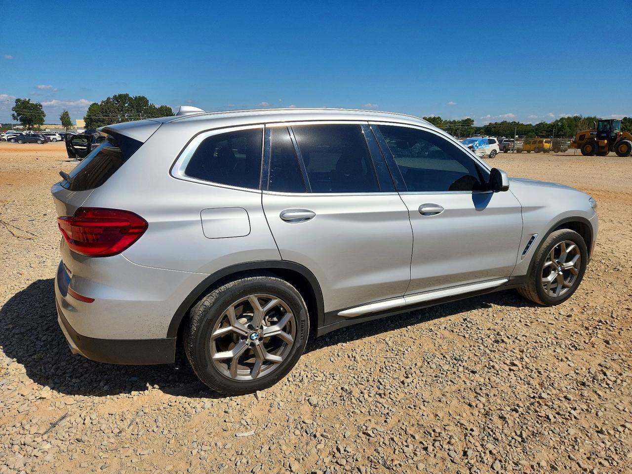 2020 BMW X3 Sdrive30I - zdjęcie 3