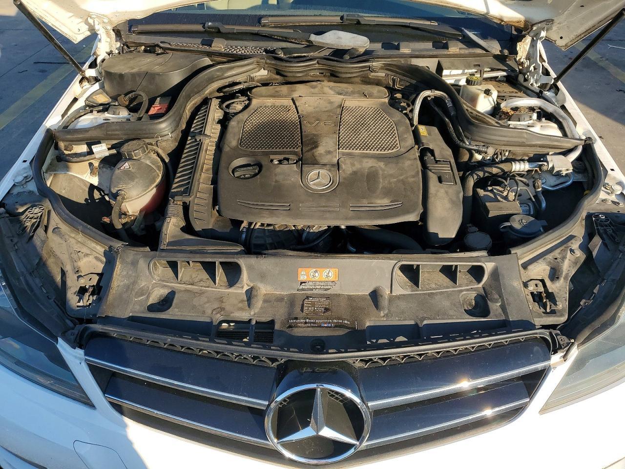 2015 Mercedes-Benz C 350 4Matic - zdjęcie 11