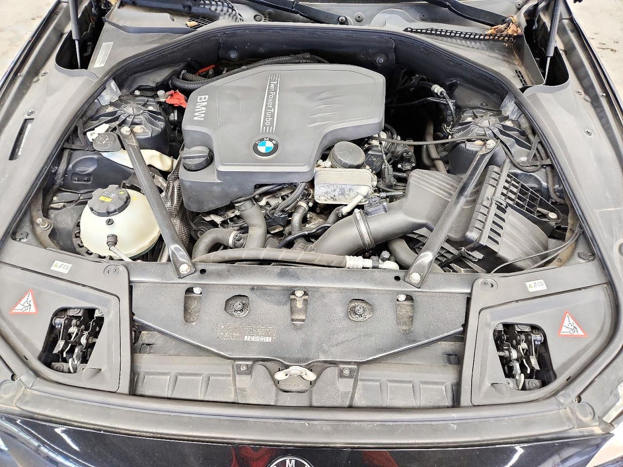 2013 BMW 528 Xi - zdjęcie 11