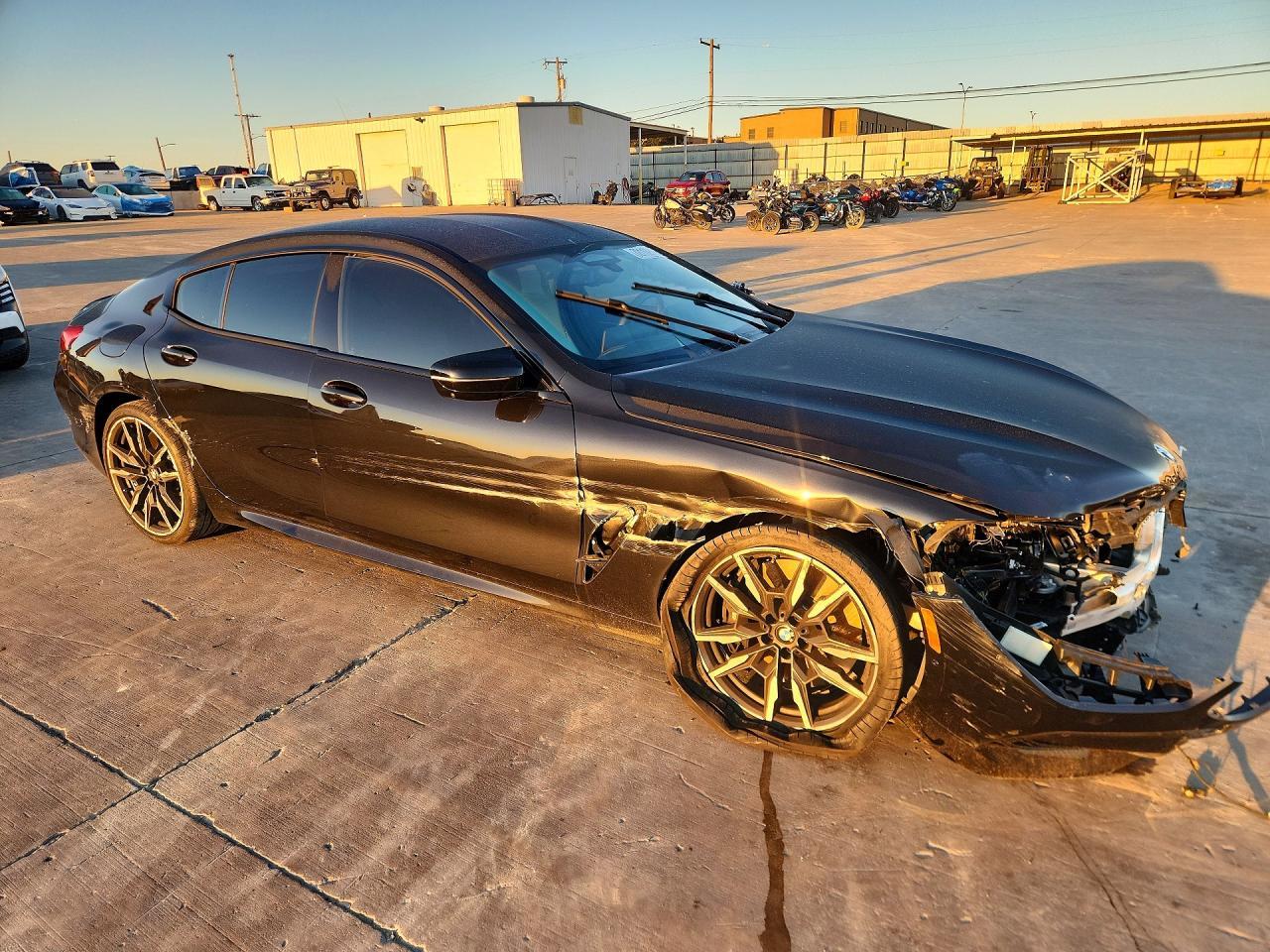 2026 BMW Seria 8 M850i - zdjęcie 4