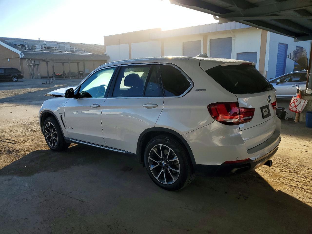 2017 BMW X5 Xdr40E - zdjęcie 2