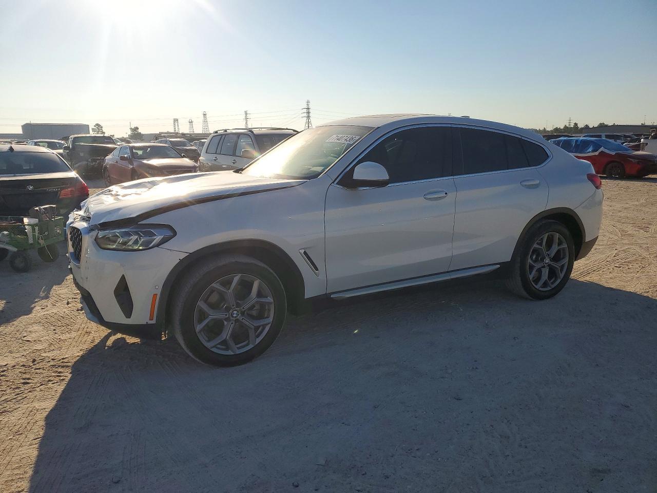 2024 BMW X4 xDrive30I - zdjęcie główne