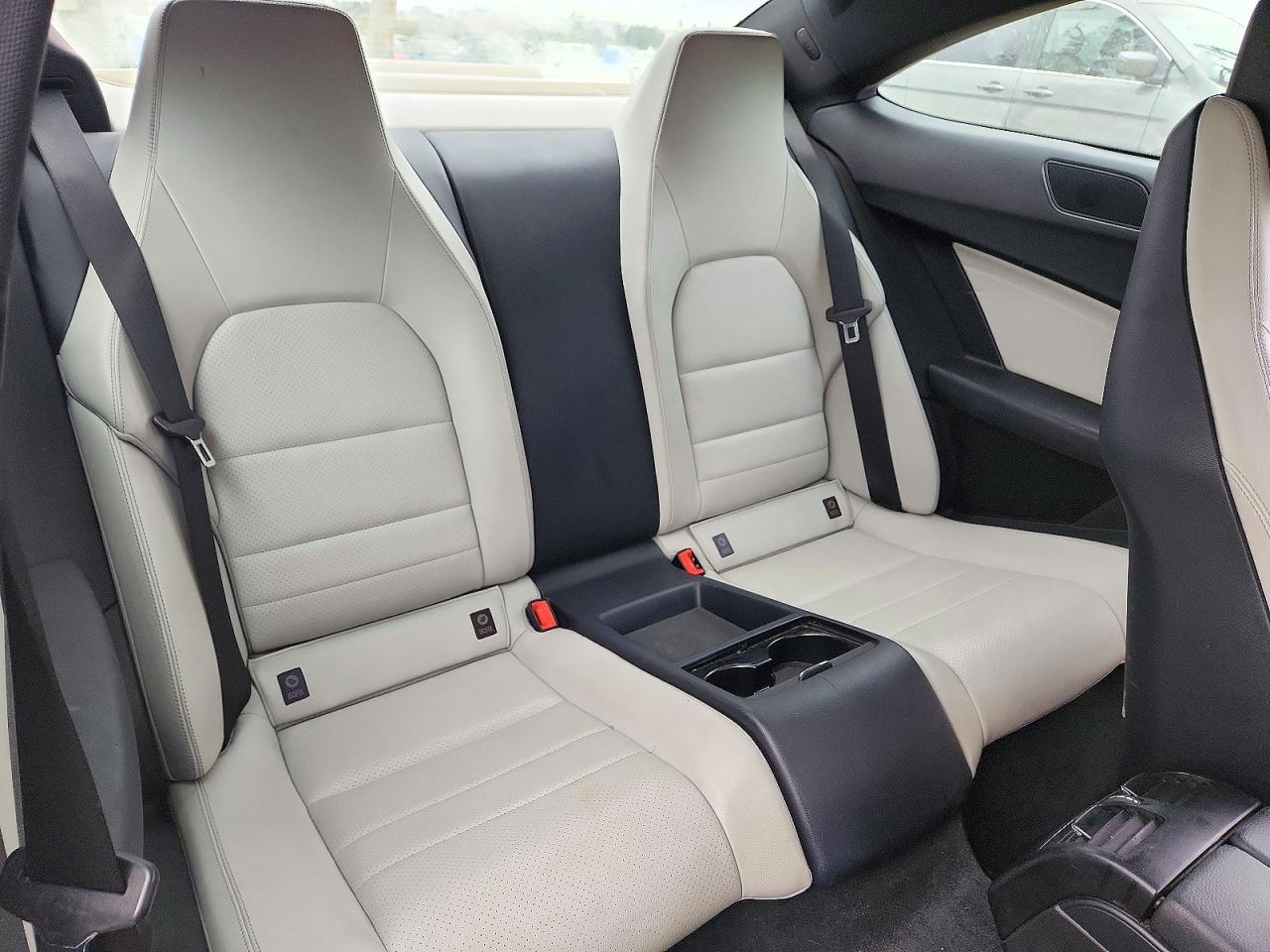 2013 Mercedes-Benz C 250 - zdjęcie 10
