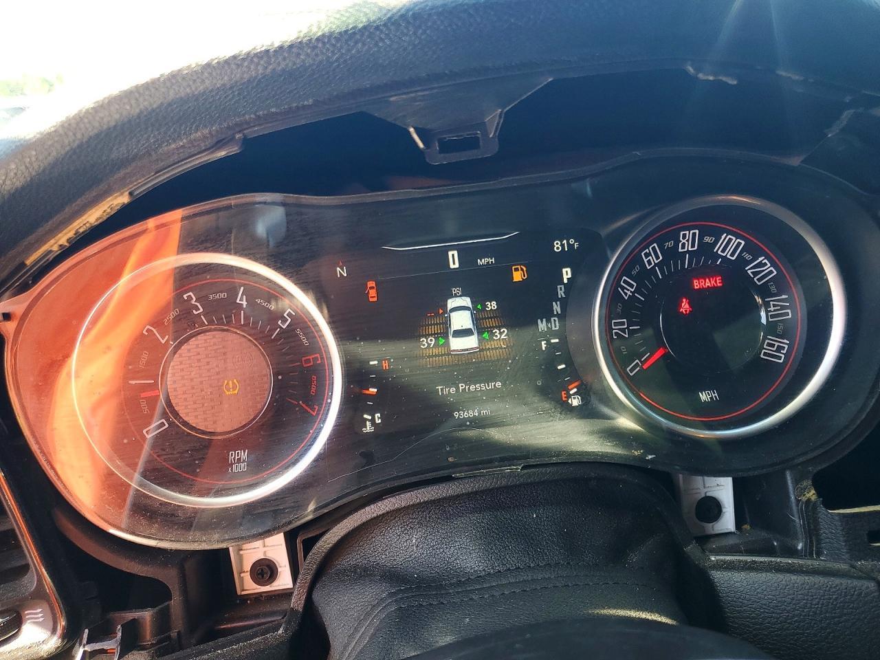 2019 Dodge Challenger R/T - zdjęcie 9