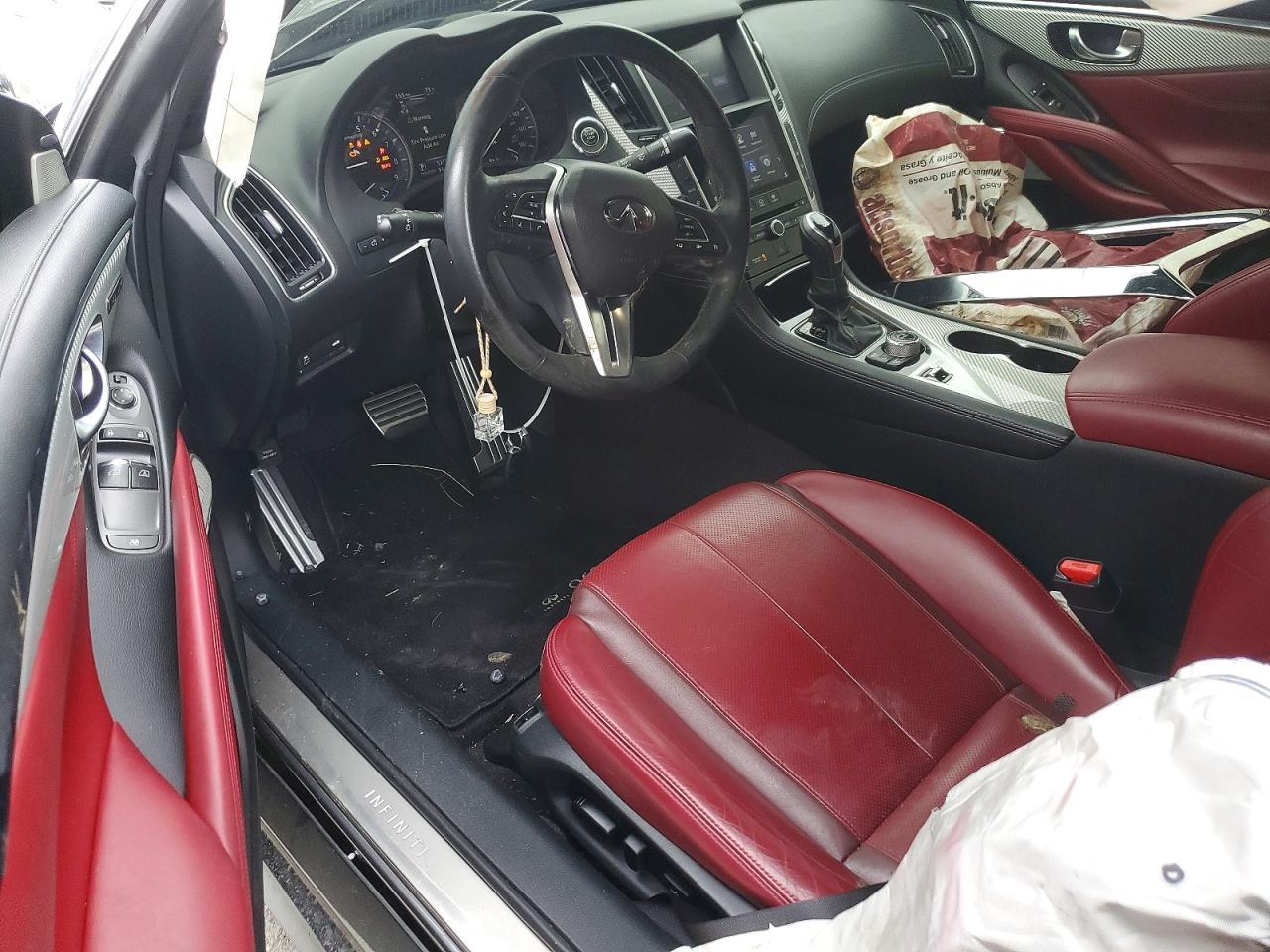 2019 Infiniti Q60 Red Sport 400 - zdjęcie 8