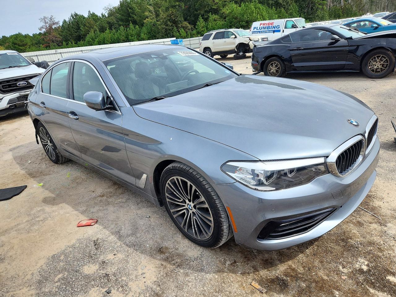 2018 BMW 530 I - zdjęcie 4